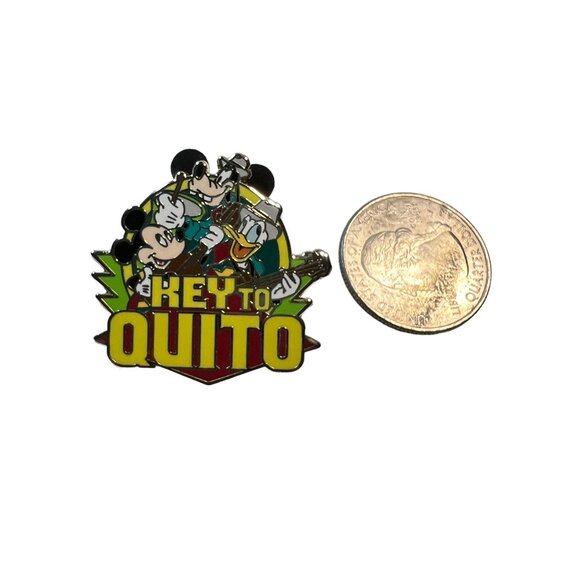 Vintage Disney Adventures Pin Key to Quito Mickey Mouse Goofy Donald Duck - Picture 5 of 8
